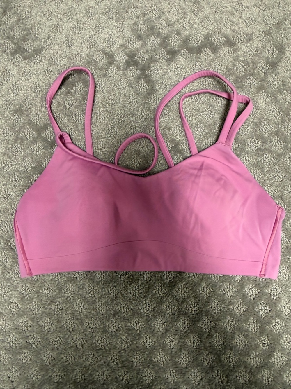 Lululemon like a cloud bra